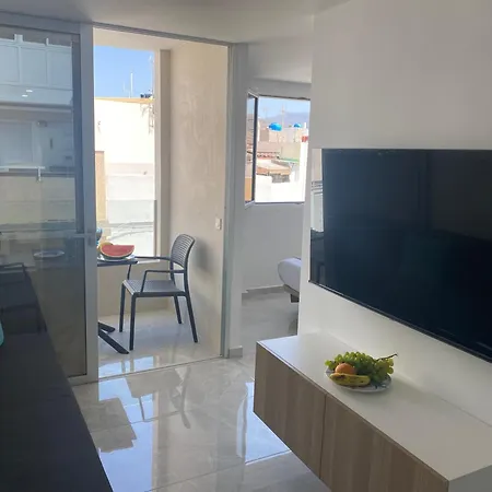 Alaram Holidays House *